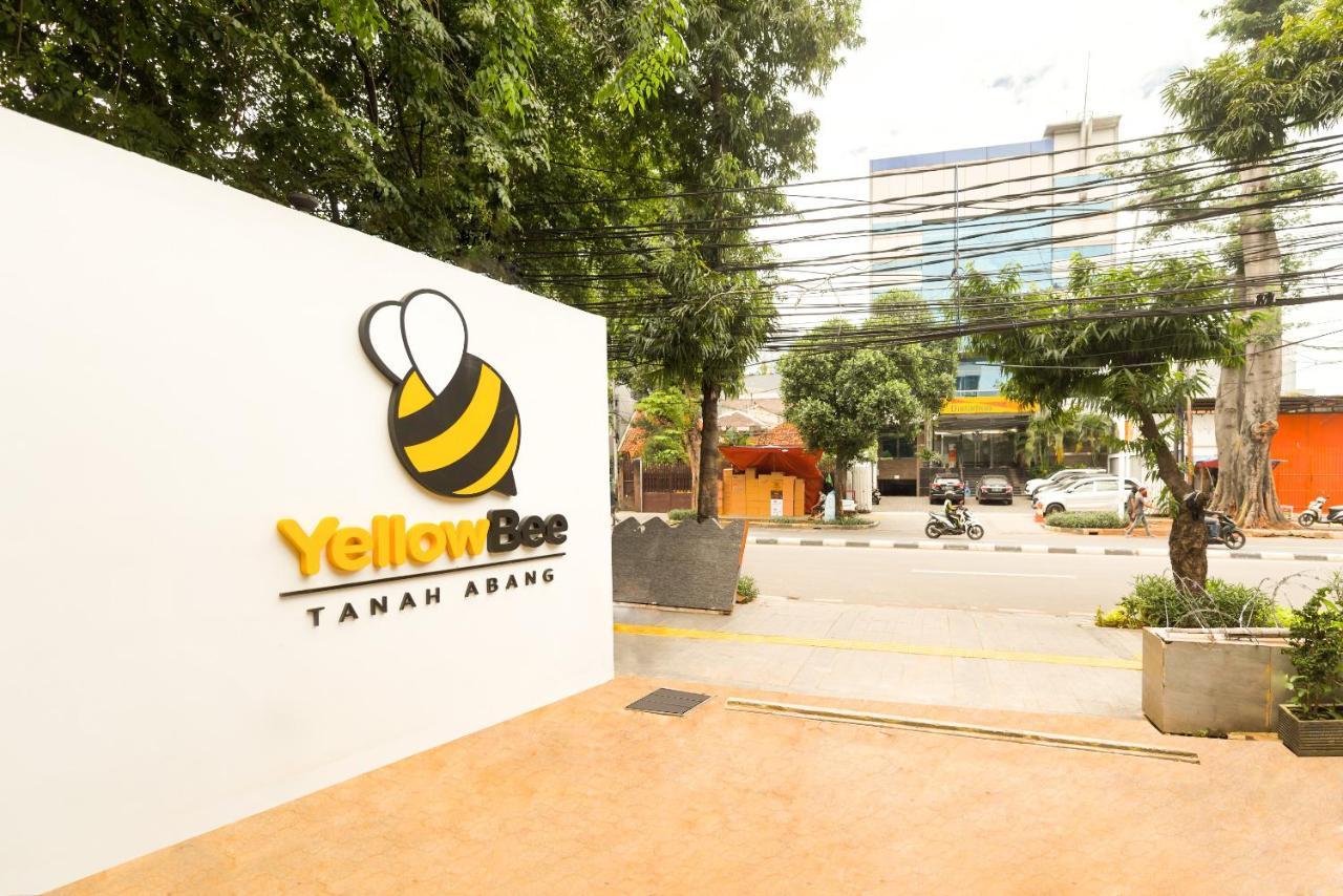 Yellow Bee Tanah Abang Hotel Jakarta Bagian luar foto